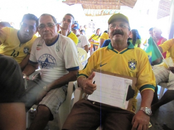 Associação ADECOR proporciona festa ao torcedor durante os jogos da Seleção Brasileira - Imagem 1