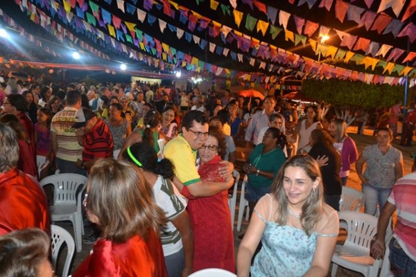Procissão marca inicio do Festejo de Pimenteiras. Confira as fotos  - Imagem 15