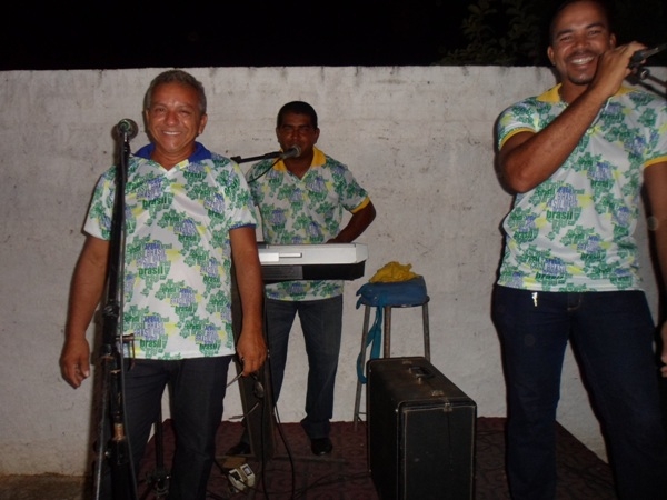 Quadrilha Sassaricandos da Noite é realiza com sucesso de publico - Imagem 6