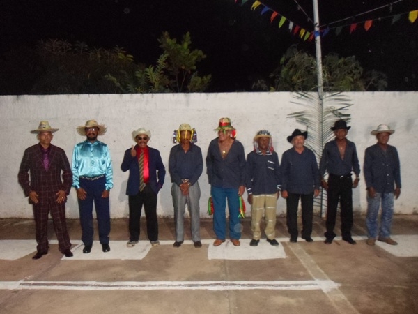 Quadrilha Sassaricandos da Noite é realiza com sucesso de publico - Imagem 4