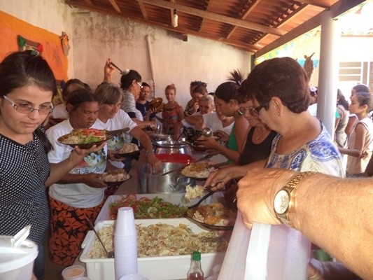 Idosos de Caldeirão Grande participam de Arraiá na Serra da Gitirana - Imagem 17