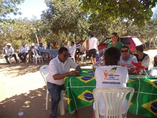 Idosos de Caldeirão Grande participam de Arraiá na Serra da Gitirana - Imagem 18