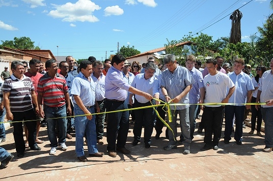 Manoel Emídio inaugura Casa da Juventude com a presença do Governador Zé Filho - Imagem 3