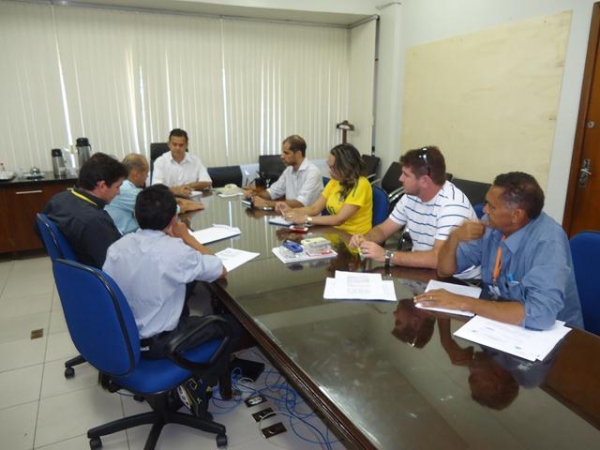 Comitiva de Ipiranga Reuniu-se com Diretor da Eletrobras Piaui - Imagem 15