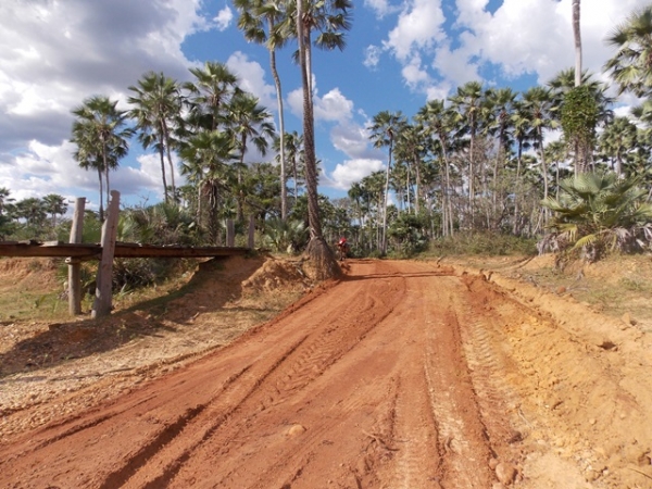 Prefeitura de São Francisco realiza empiçarramento em estradas de comunidades rurais - Imagem 3