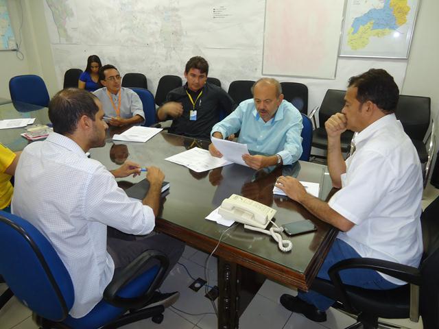 Comitiva de Ipiranga Reuniu-se com Diretor da Eletrobras Piaui