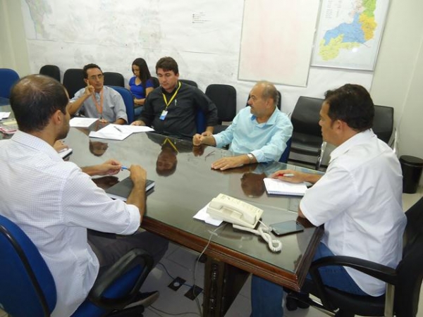 Comitiva de Ipiranga Reuniu-se com Diretor da Eletrobras Piaui - Imagem 13
