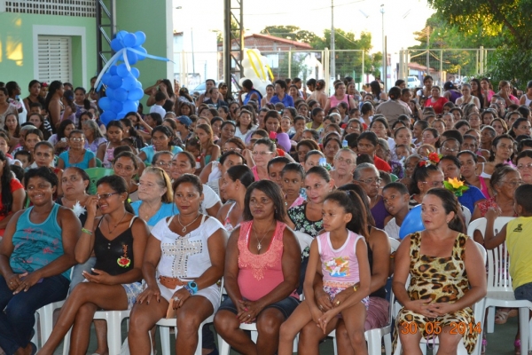 Multidão lota Festa das Mães feita pela Prefeitura de Boa Hora - Imagem 22
