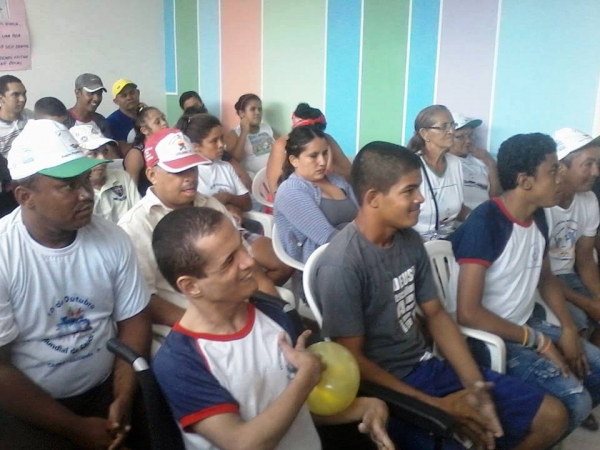 Pacientes do Caps e Apae participam de palestras sobre Saúde bucal - Imagem 8