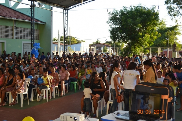Multidão lota Festa das Mães feita pela Prefeitura de Boa Hora - Imagem 39