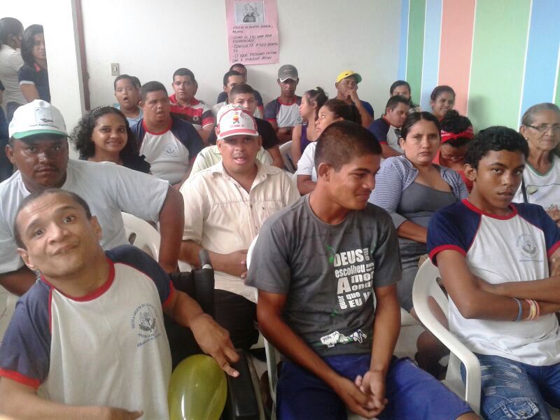 Pacientes do Caps e Apae participam de palestras sobre Saúde bucal