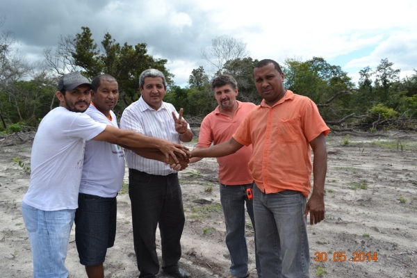 Prefeito Zé Resende visita novas obras que estão sendo iniciadas em Boa Hora - Imagem 12