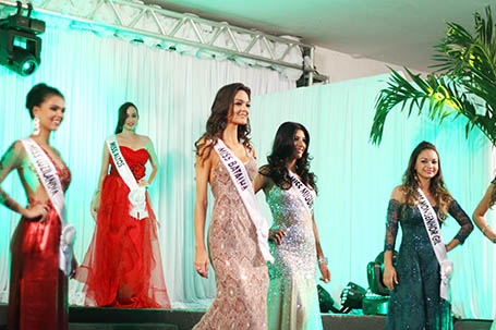 Verbiany Leal, candidata da cidade de Batalha, é eleita Miss Piauí 2014 - Imagem 4