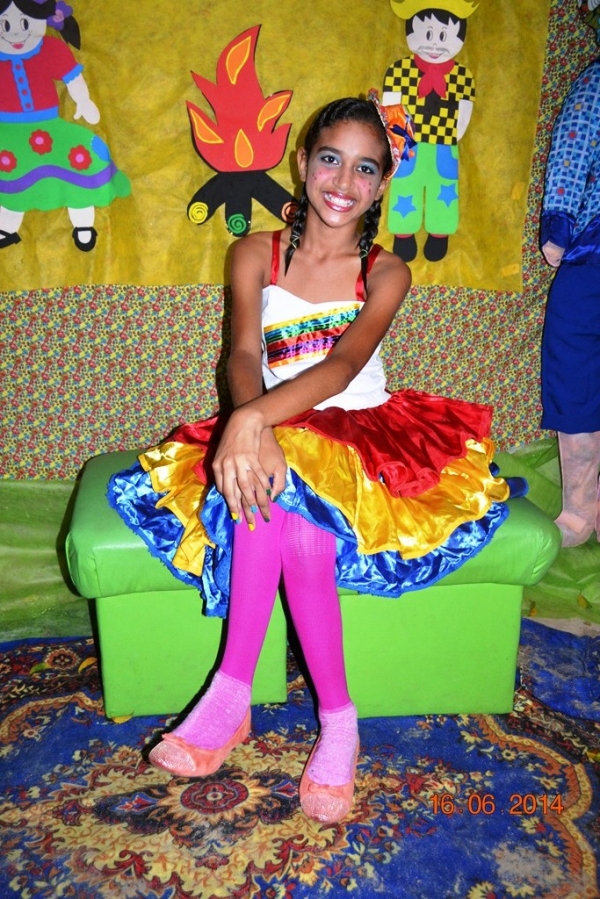 Prefeito Zé Resende prestigia grande arraiá da Escola Jose Prudêncio - Imagem 27