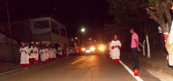 Igreja celebra dia de Corpos Christi  - Imagem 21