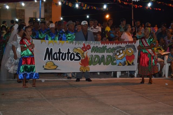 Quinta noite do Festejo de Pimenteiras tem celebração e quadrilha - Imagem 15