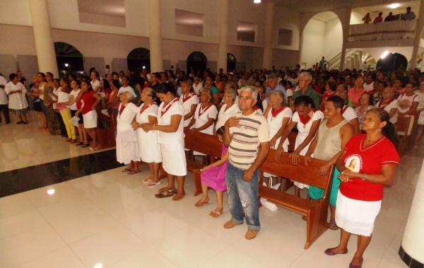 Igreja celebra dia de Corpos Christi  - Imagem 36