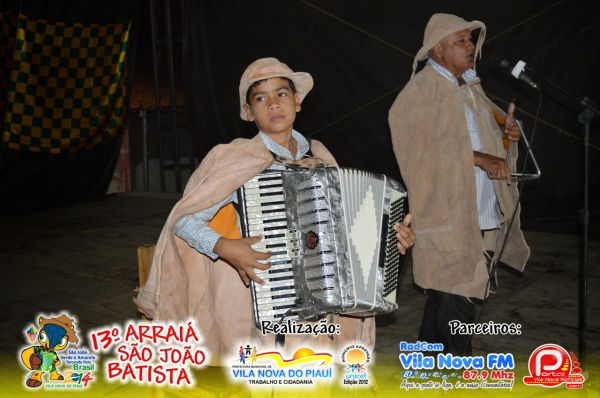 Arinaldo Leal prestigia 13º Arraiá de São João Batista, na zona rural de Vila Nova do PI - Imagem 8