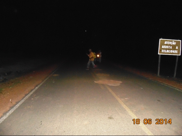 Prefeito Zé Resende inicia e participa de operação tapa-buraco - Imagem 21