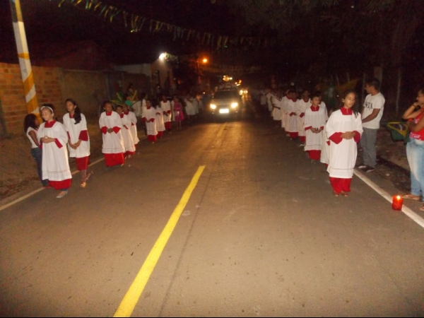 Igreja celebra dia de Corpos Christi  - Imagem 10