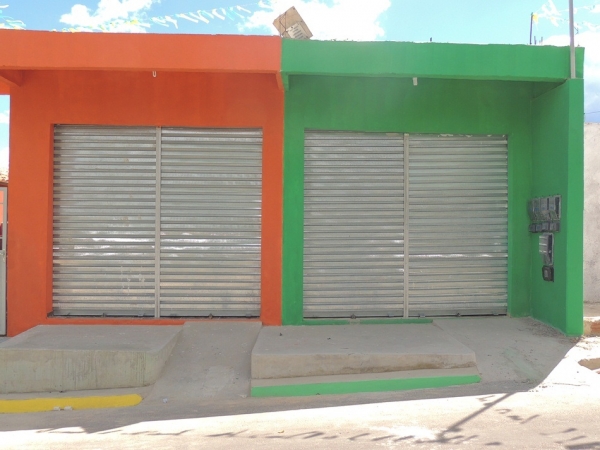 Aluga-se dois salões comerciais no Bairro Campestre - Imagem 1