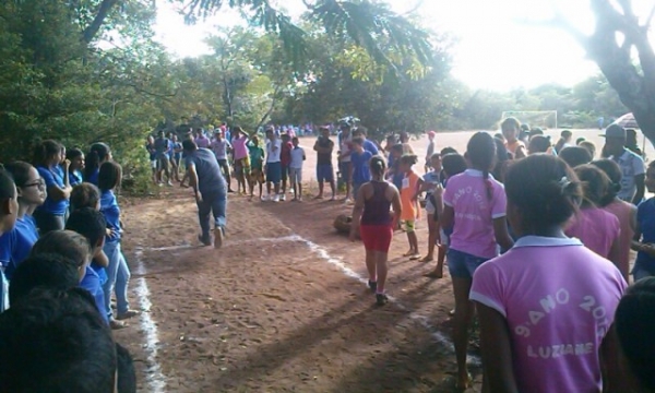 Fotos da  Gincana da Escola Municipal Manoel Francisco Lustosa - Imagem 21