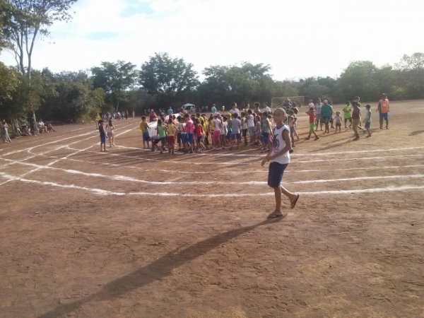 Fotos da  Gincana da Escola Municipal Manoel Francisco Lustosa - Imagem 13