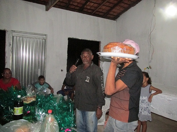 Raimundo do PT foi o padrinho da 6ª Novena na Comunidade Brasileira - Imagem 5