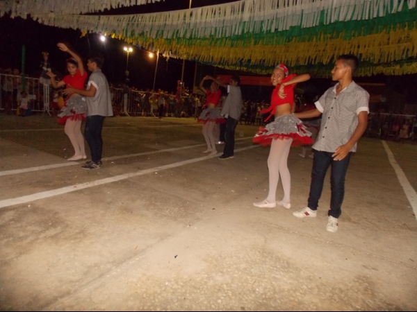 II Nota - IV Festival Junino veja os melhores momentos das apresentações da 2ª noite - Imagem 38