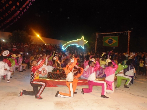 Parque Beira Rio ficou lotado na última noite dos Folguedos de União - Imagem 9