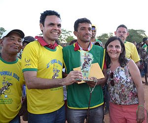 Amiste realiza 11ª Fórmula Jegue e prefeito Gil Carlos prestigia evento