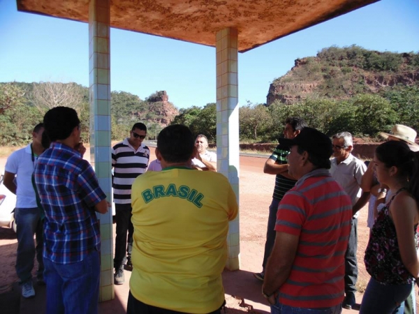 Prefeito Wallem se reúne com prefeito de São João dos Patos para recuperação da BR 230 - Imagem 3