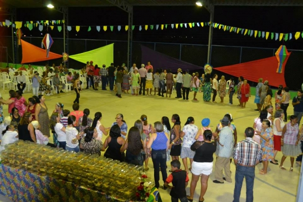 Secretaria realiza São João do Hexa da Terceira Idade no município - Imagem 10