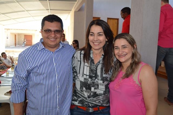 Autoridades prestigiam vaquejada de Pimenteiras. Fotos - Imagem 5