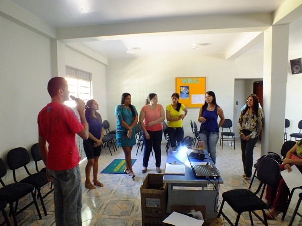 Dom Expedito Lopes realiza reunião sobre a metodologia do selo unicef ed. 2013/2014  - Imagem 15