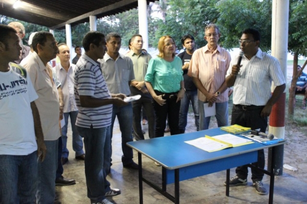 Prefeita Salete Rêgo assina autorização para a construção de um GINÁSIO POLIESPORTIVO na zona rural do Município - Imagem 9