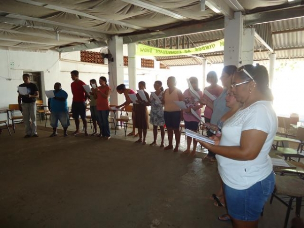 Prefeitura Realiza Oficina de Corais - Imagem 1