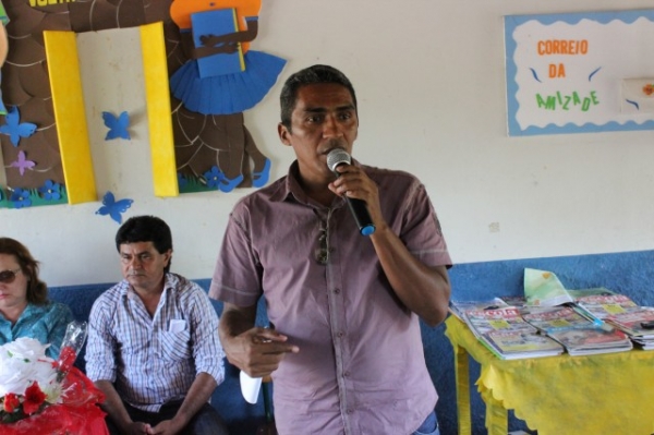 Prefeita assina ordem de serviço para a construção de um ginásio na localidade Calção Redondo - Imagem 8