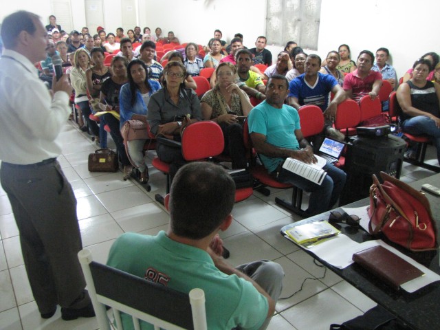 Com o trabalho da Prefeita Dra. Salete Rêgo PDDE e reimplantado no município