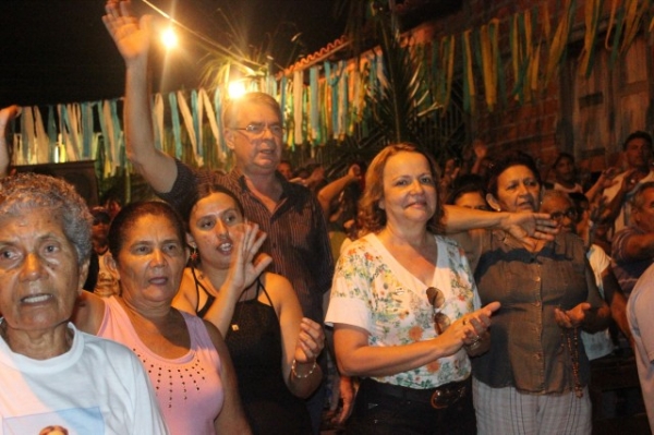 Festejo do bairro Beira rio teve inicio - Imagem 13