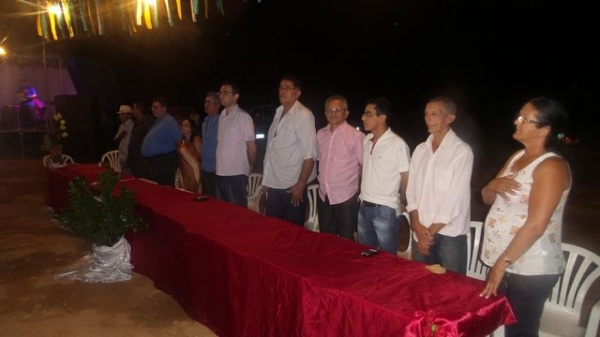 Prefeito Zé Sena participa da Inauguração da Colônia Sindical dos Pescadores em São José do Divino - Imagem 2