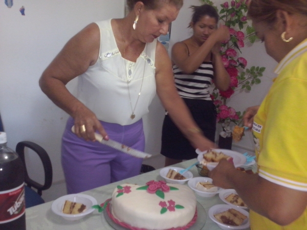 Equipe da Secretaria de Agricultura parabenizam a chefe da ADAPI Marcês Araújo - Imagem 10