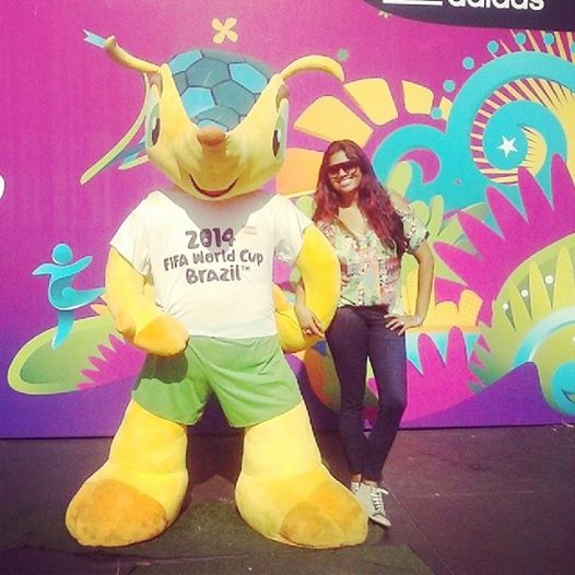 Nara Torres mostra um pouquinho da FIFA Fan Fest