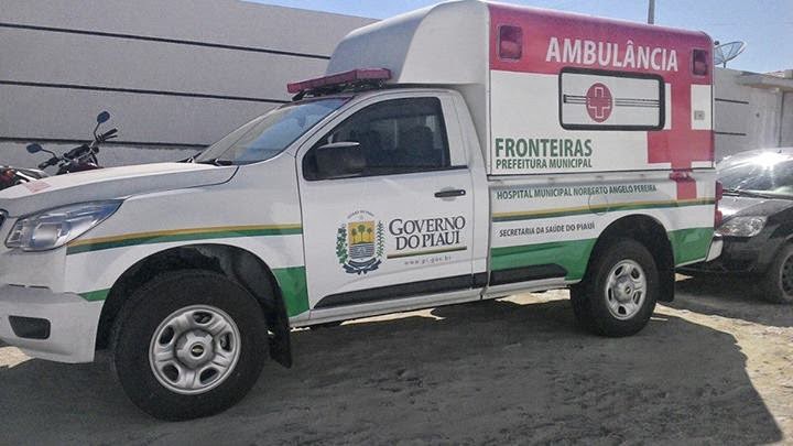 Prefeitura de Fronteiras recebe ambulância da Sesapi