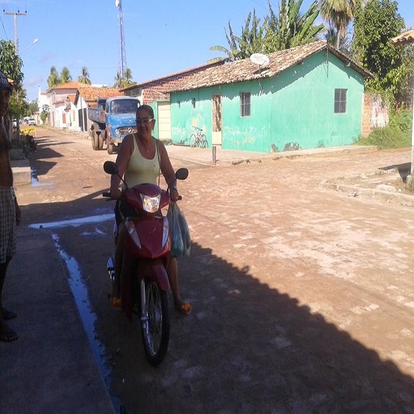 Moradores agradecem recuperação da Rua Leônidas Melo. - Imagem 1