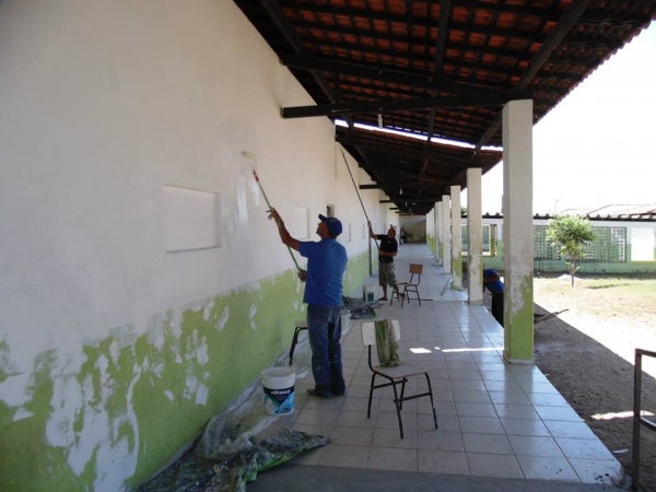 Prefeitura está fazendo reforma no Centro Educacional Ebenézer Gueiros - Imagem 6