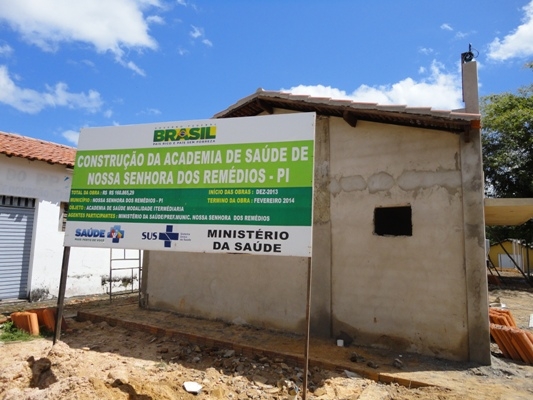 Prefeito Tintin realiza obras - Imagem 5