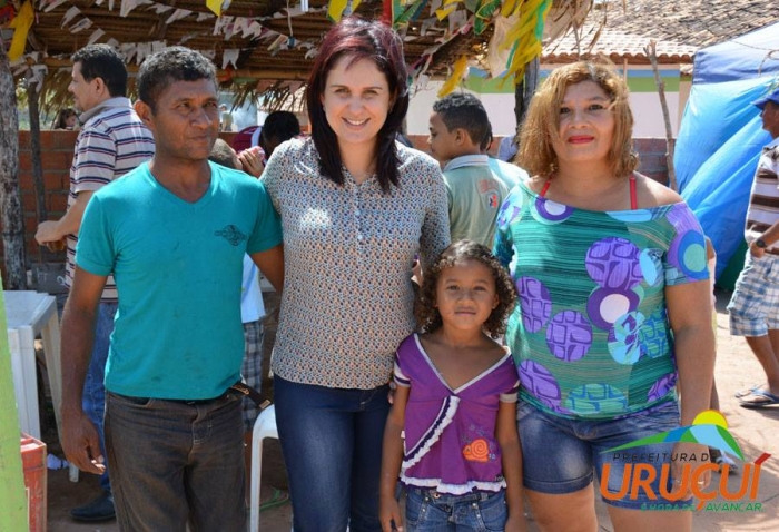 Prefeita Renata Coelho participa dos Festejos de São João Batista na comunidade Malícia - Imagem 2