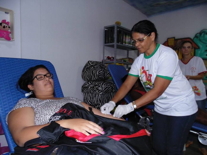 Secretaria de Saúde realiza campanha “É dia de doar sangue” no município - Imagem 13