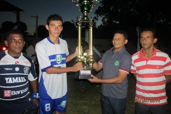Partida de futebol em comemoração aos 94 anos de Porto  - Imagem 4
